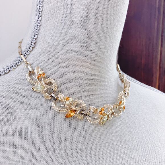 Signed Coro Mid Century Gold Tone Leaf Necklace with Amber Rhinestones VTG 1950s - Picture 2 of 12
